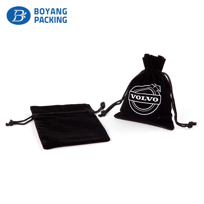 High quality velvet pouch with customizable Logo