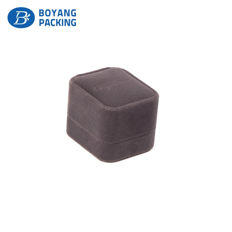 luxurious brown hinged jewelry gift boxes