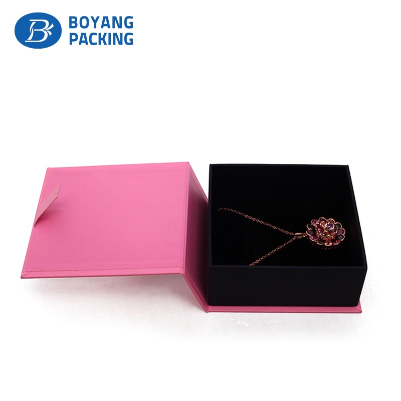 Custom classic jewelry box