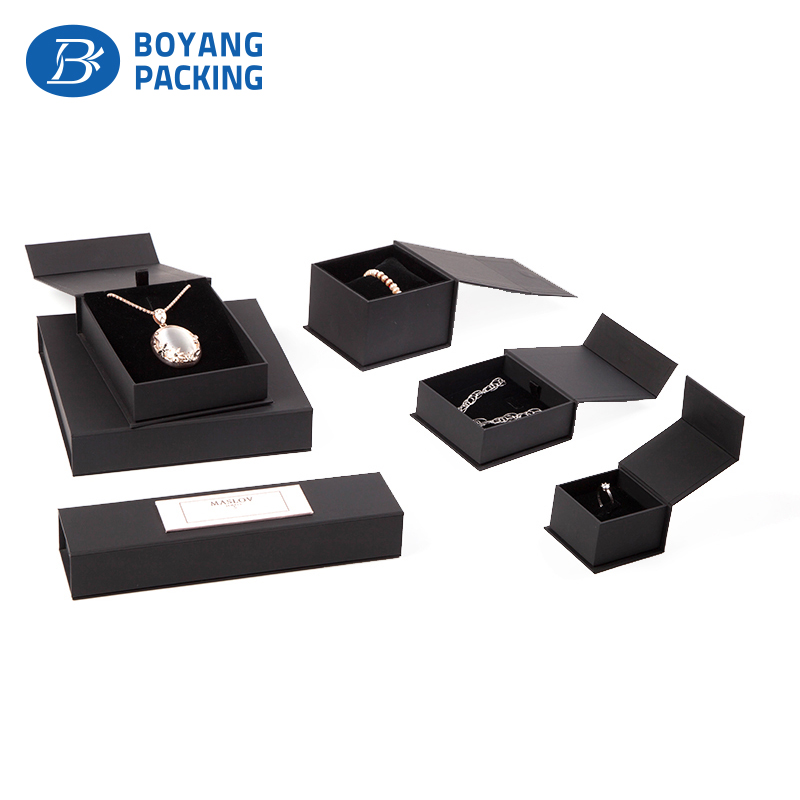 Custom luxury jewelry boxes, printed paper jewelry box manufacturers