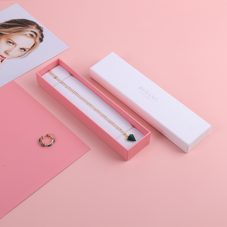 Wholesale luxury paper cardboard bracelet gift box custom