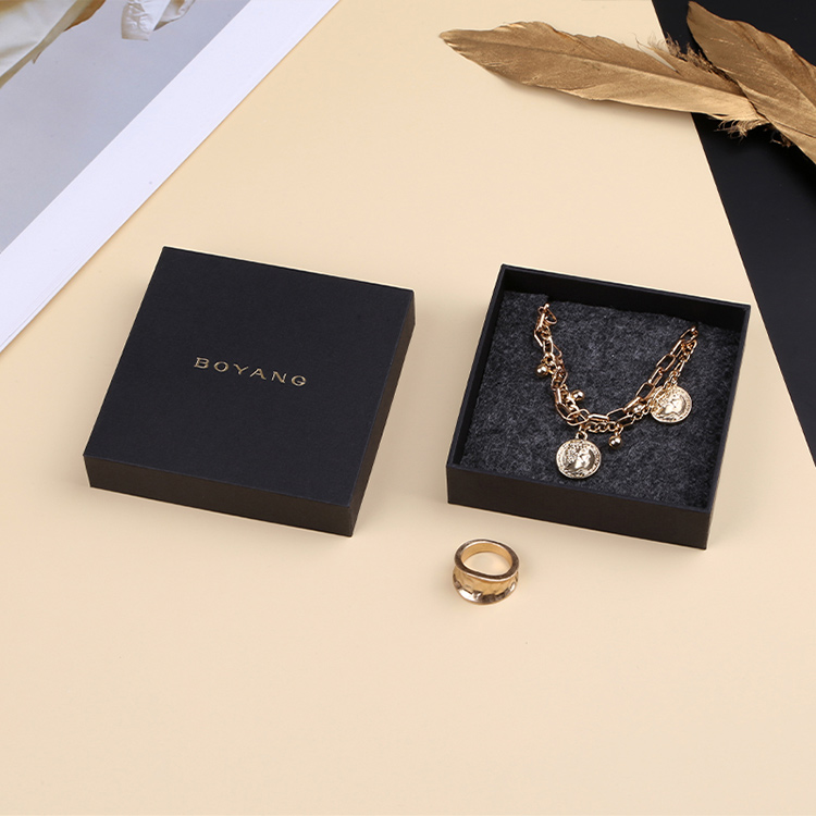Exquisite custom luxury cardboard gift earring paper box