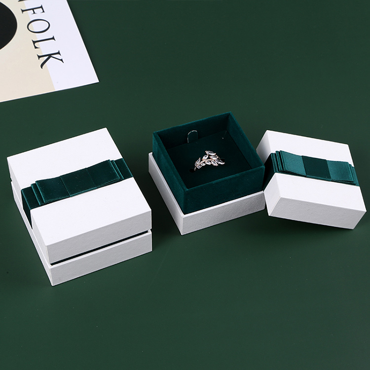 High-grade thick paper cardboard custom necklace storage box