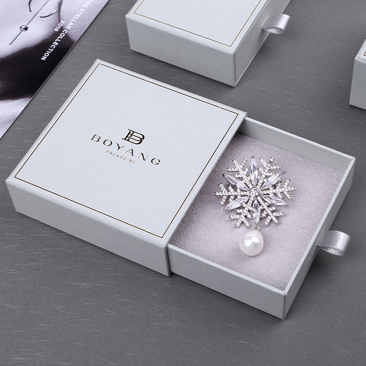 Exquisite recyclable cardboard drawer custom small necklace gift box for her