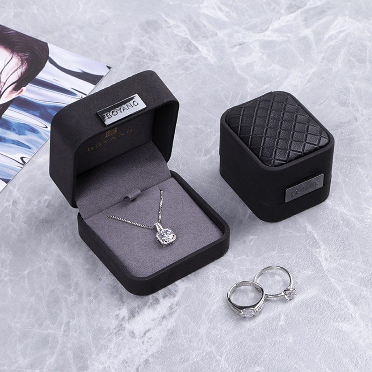 Designer new style large fancy custom bracelet bangle gift boxes
