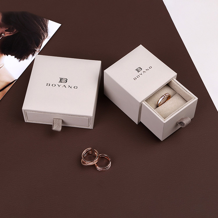 Sliding drawer paper cardboard custom gift pendant box packaging