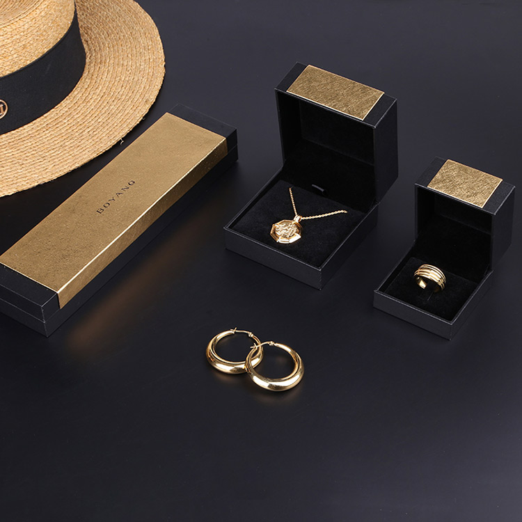 Wholesale factory price luxury jewelry gift box for long necklaces