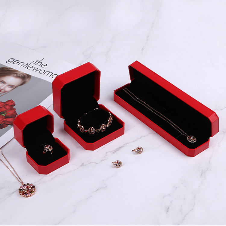 Luxury custom wholesale necklace gift box for her