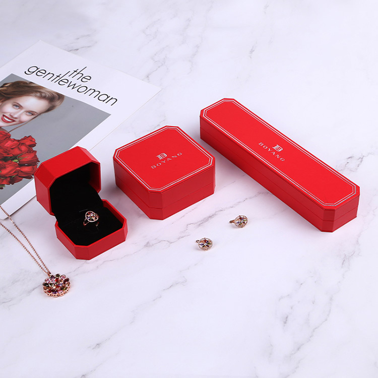 Luxury custom wholesale necklace gift box for her