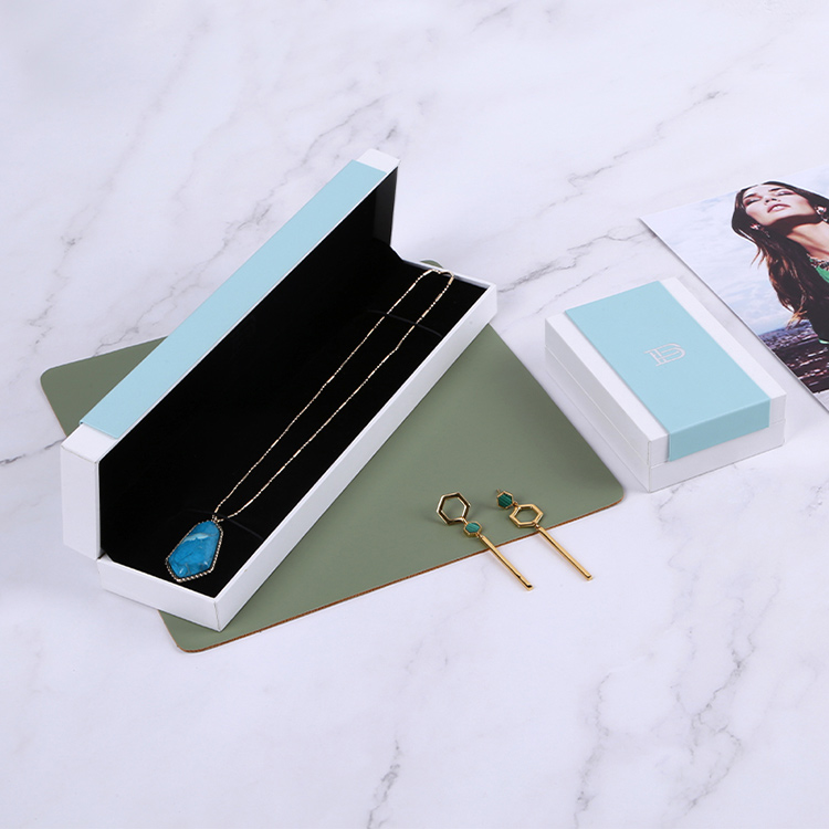 Custom luxury earring gift box, china jewelry box supplies manufacturers