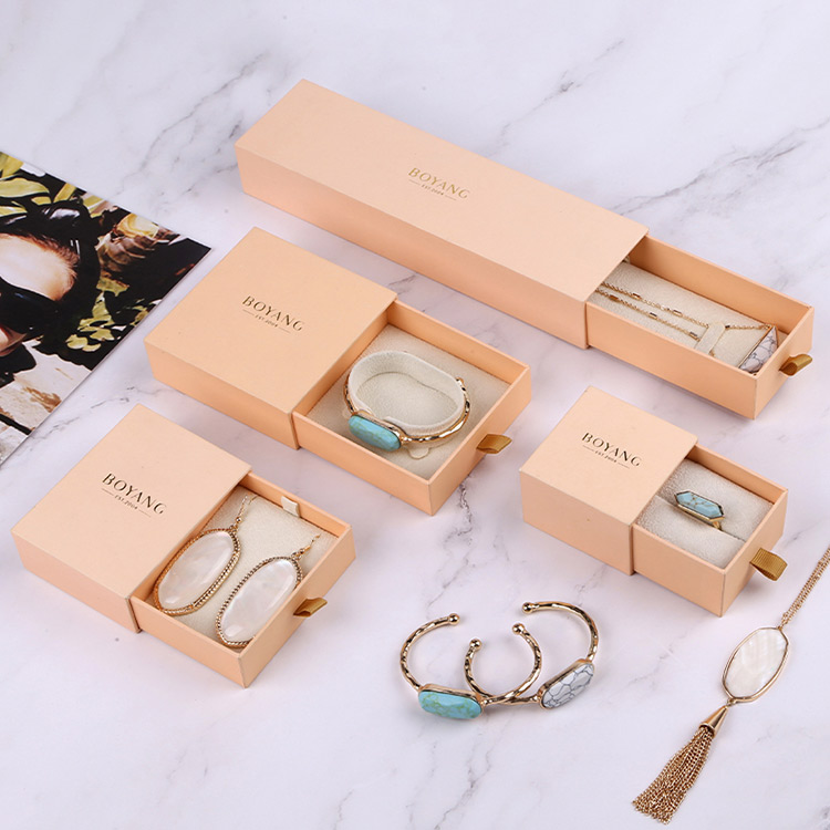Custom necklace box packaging jewelry,jewellry box suppliers