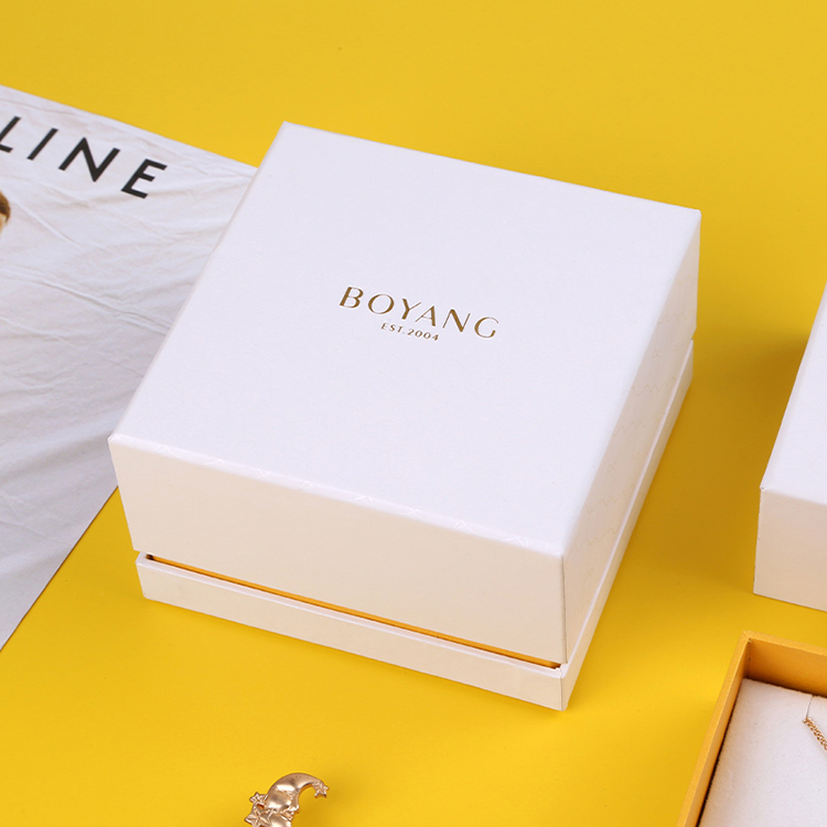 White eco friendly recycled cardboard paper custom bracelet gift boxes