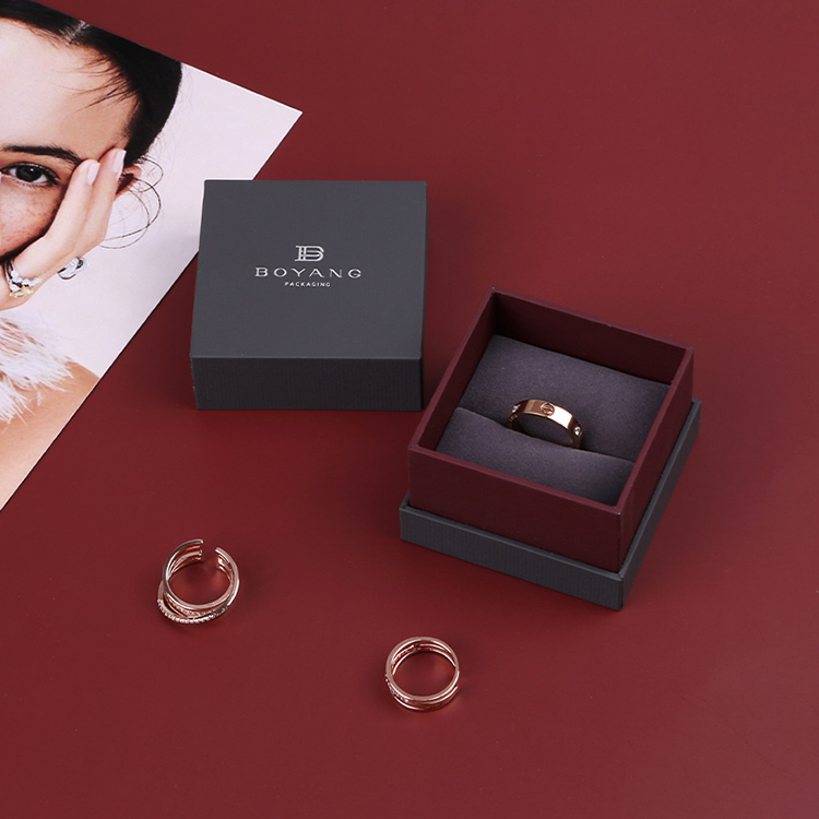 Romantic holiday custom jewelry bracelet storage gift boxes packaging