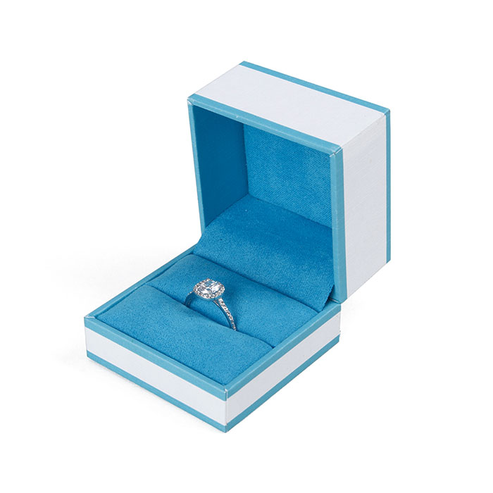Fashion design custom plastic jewellery box