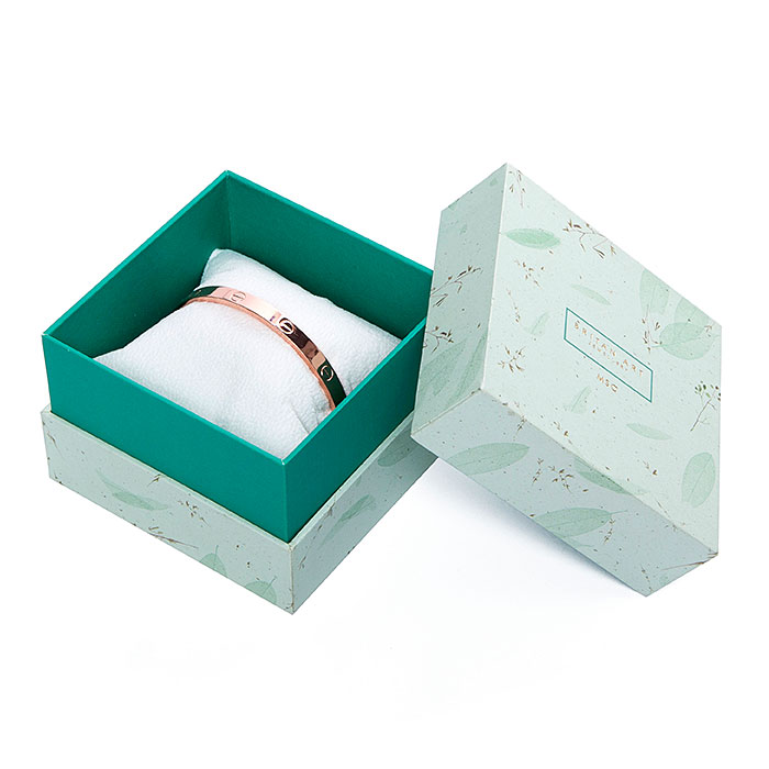 A such custom attractive jewelry box