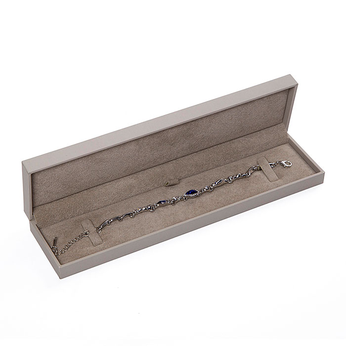 A Surprised custom gift of jewelry box