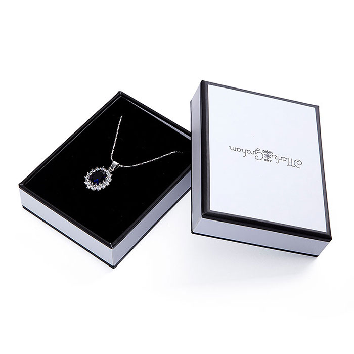 China customized beautiful jewellery box