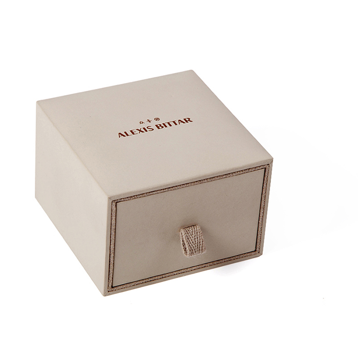 Custom jewelry packaging, white jewellery box factory