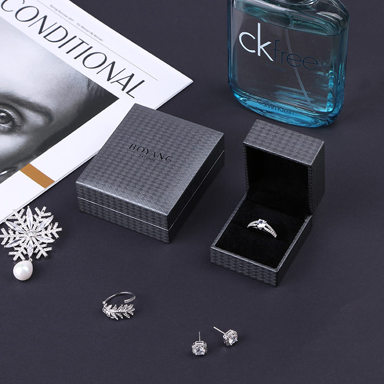 Personalised custom jewellery ring gift jewelry box with logo