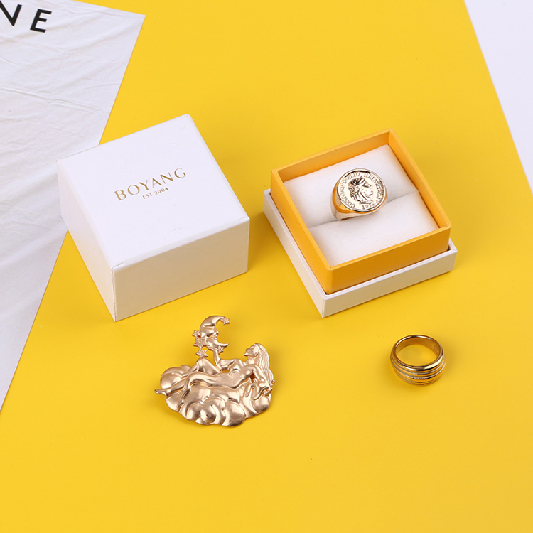 Custom fantasy jewelry box manufacturer