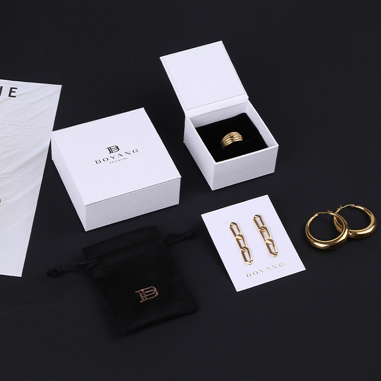 Wholesale luxury design paper jewellery cases & boxes