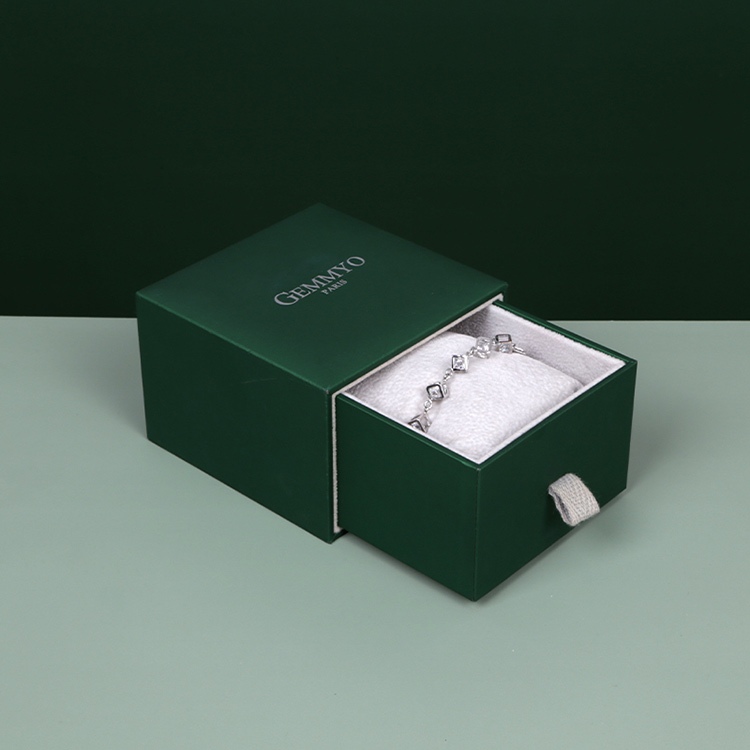 Custom retro standing jewelry boxes for women