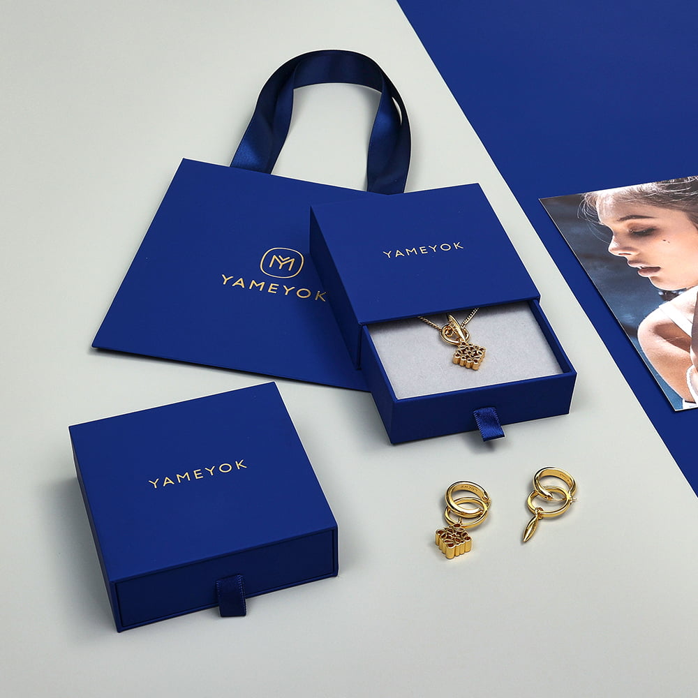 Excellent work luxury custom logo jewelry gift box packaging