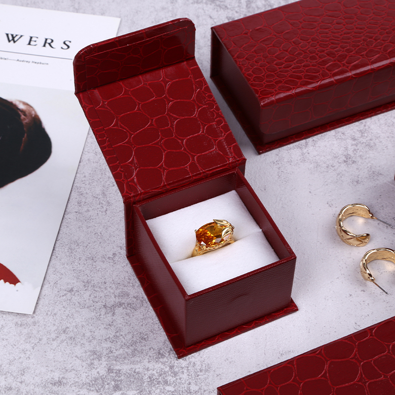 custom jewelry gift box