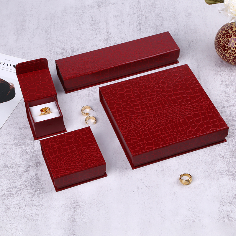 custom jewelry gift box