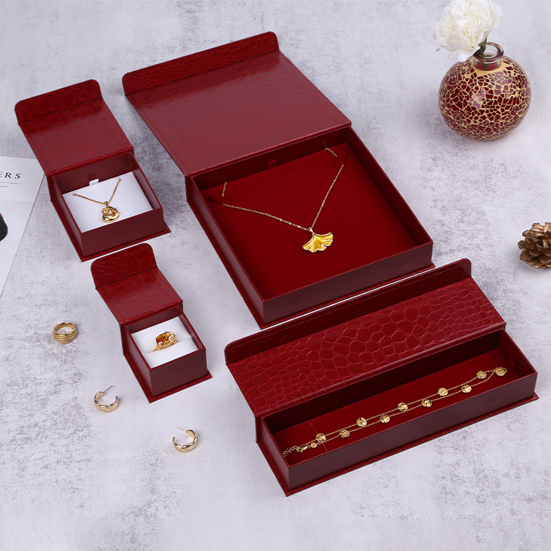 custom jewelry gift box